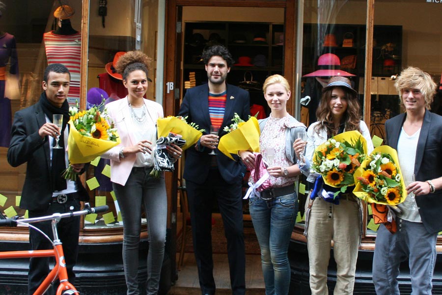 Modeontwerper ontwerpt voor Cortina 