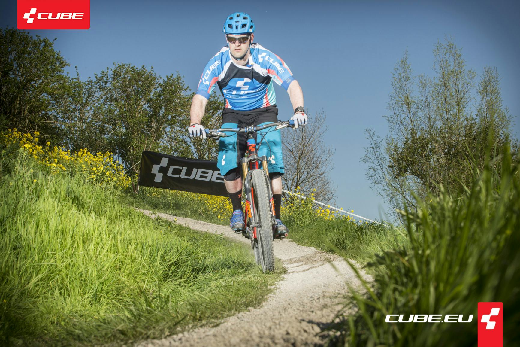 Bij de Cube Academy 2015 konden naast het theoretische gedeelte de deelnemers ook mountainbikes testen in het nabij gelegen Bergschenhoek. Foto Michiel Rotgans