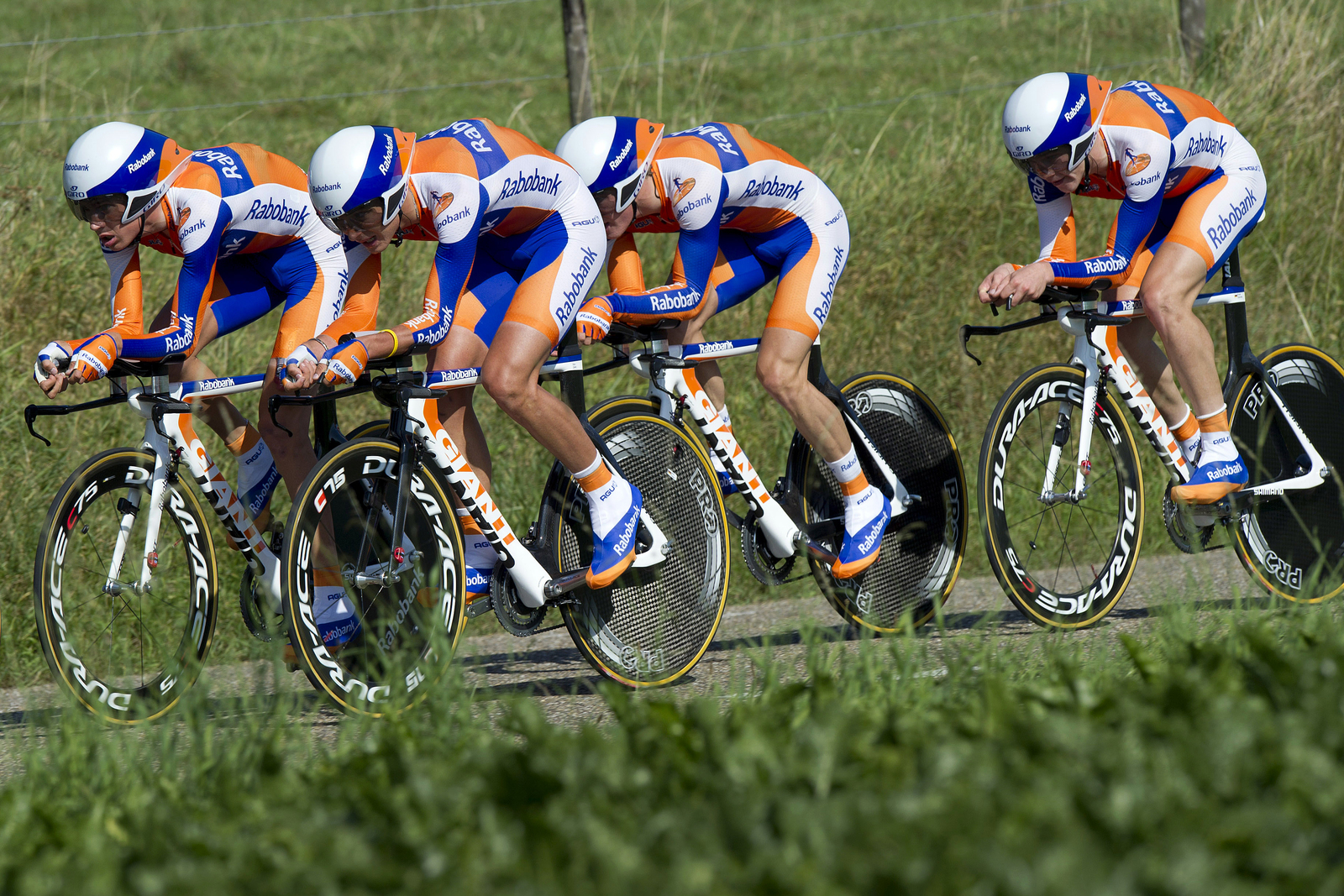 De Rabobank heeft besloten uit de wielersport te stappen vanwege de dopingschandalen. Foto: Marcel van Hoorn (ANP)