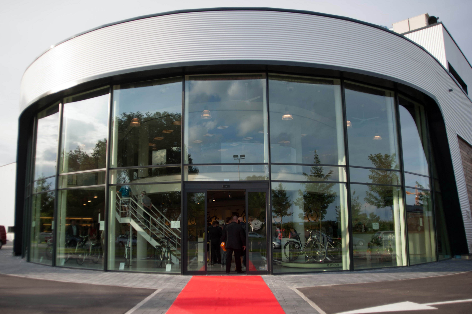 Supermarkt voor fietsen, of juist supergespecialiseerd? Op Tweewieler Live kunt u te weten komen of uw winkel de veranderende markt gaat overleven.
