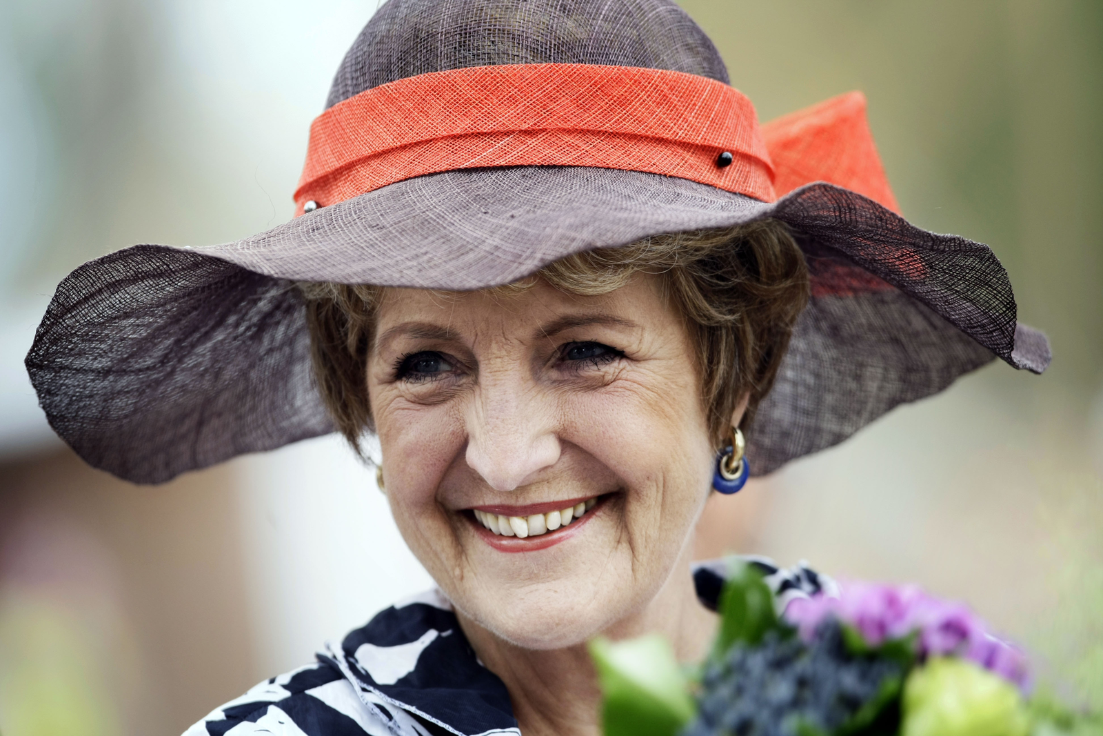 Prinses Margriet viert het 120-jarig bestaan van Gazelle mee.