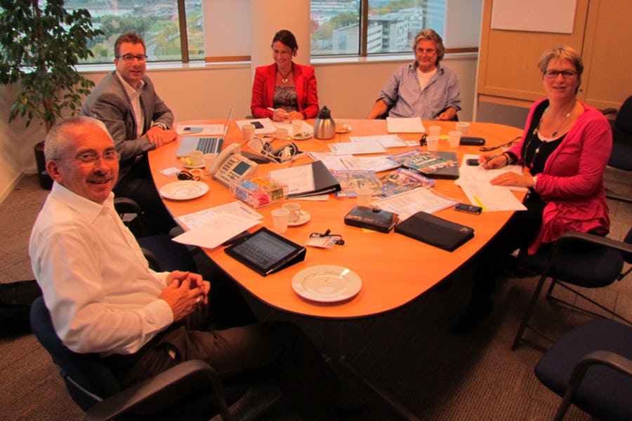 De jury wordt voor het eindoverleg aangevuld met de accountant en de winnaar van vorig jaar Marc Ermens.