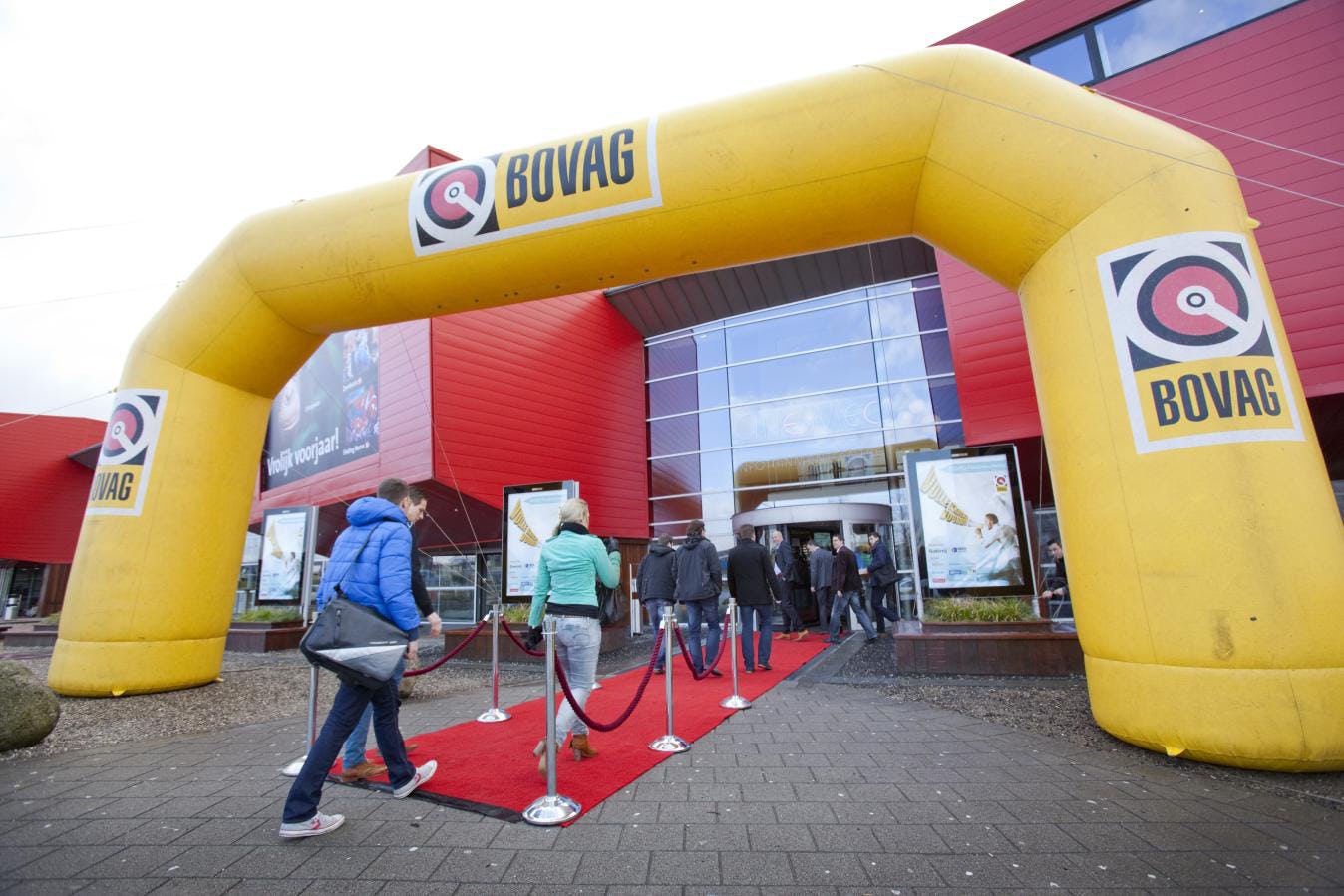 Als er een zware hulpvraag is, kunnen leden vanaf nu terecht bij BOVAG Juridische Diensten (BJD).