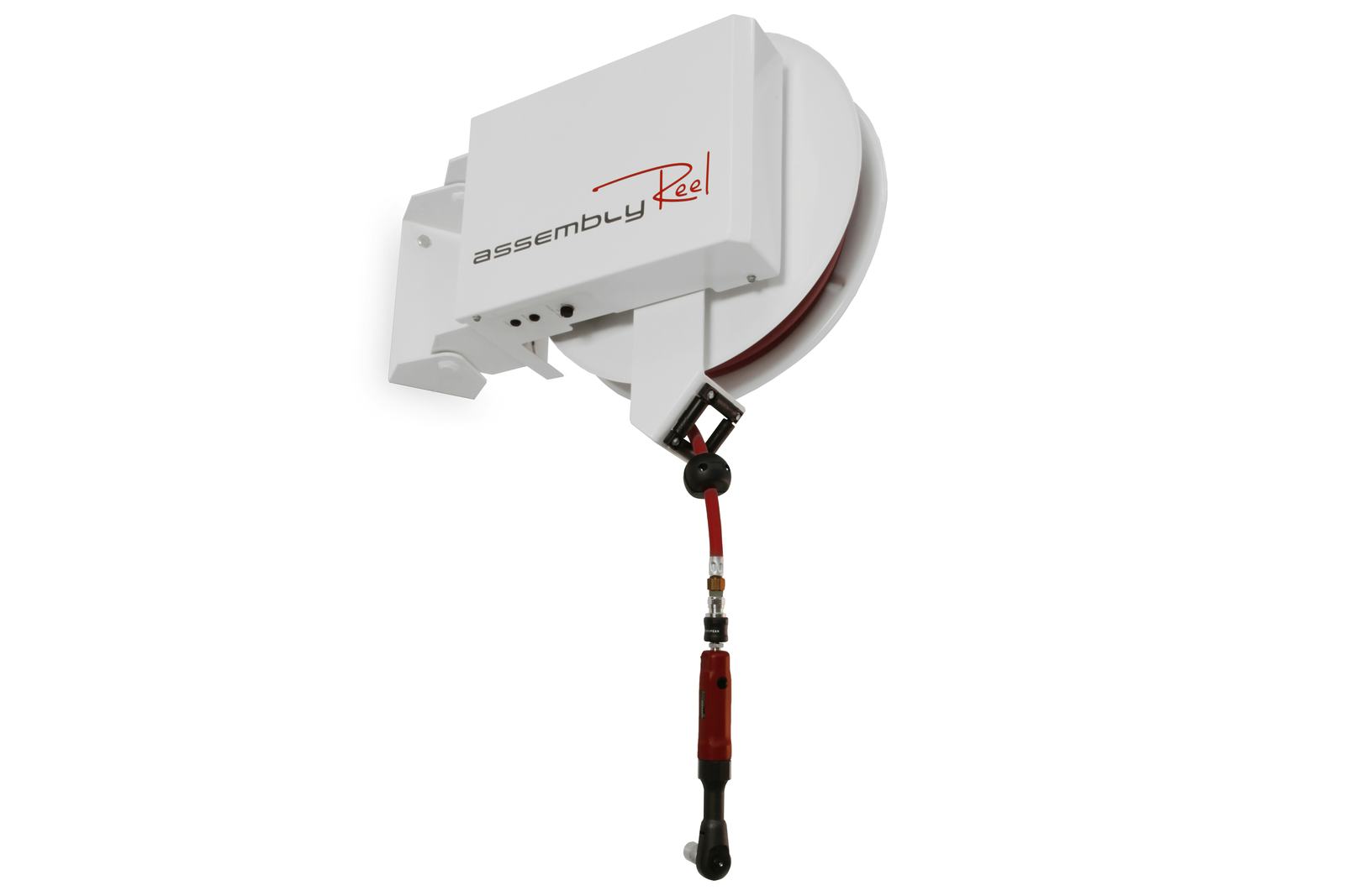 Eén korte extra impuls met het luchtgereedschap is voldoende om de slang automatisch op te laten wikkelen.