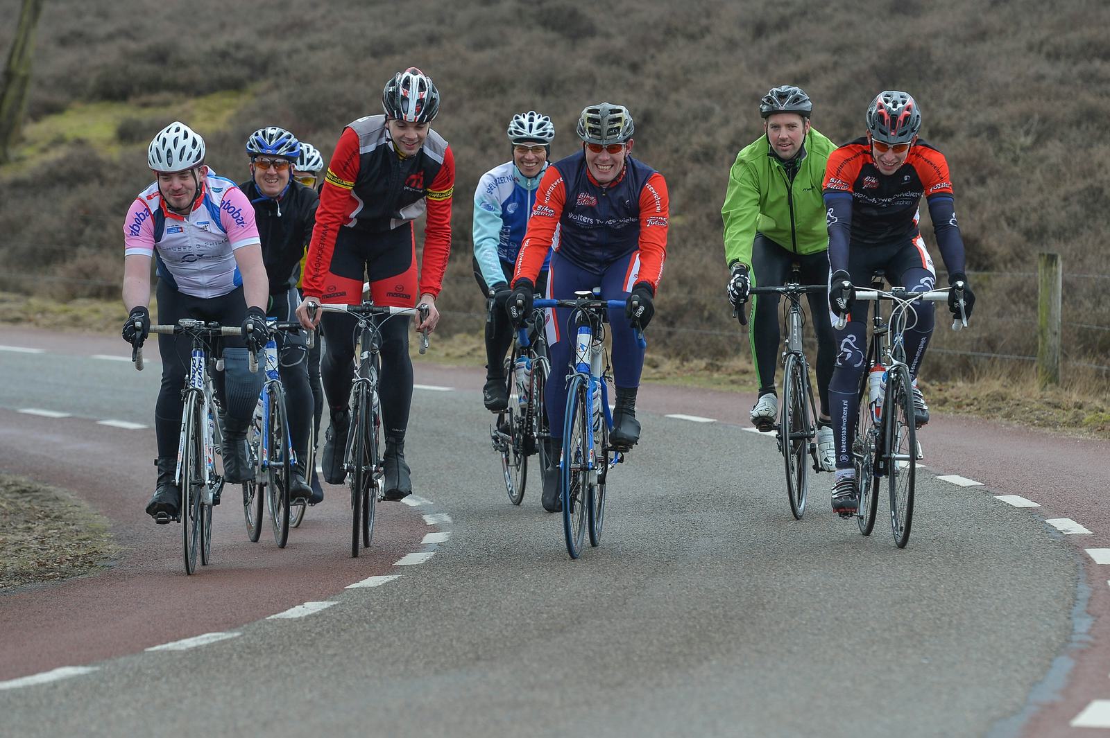 “Het doel is om het sponsorresultaat van vorig jaar te overtreffen, toen hebben wij ruim € 36.000,- opgehaald voor KWF Kankerbestrijding”, aldus teamcaptain Jeroen Schrijver.