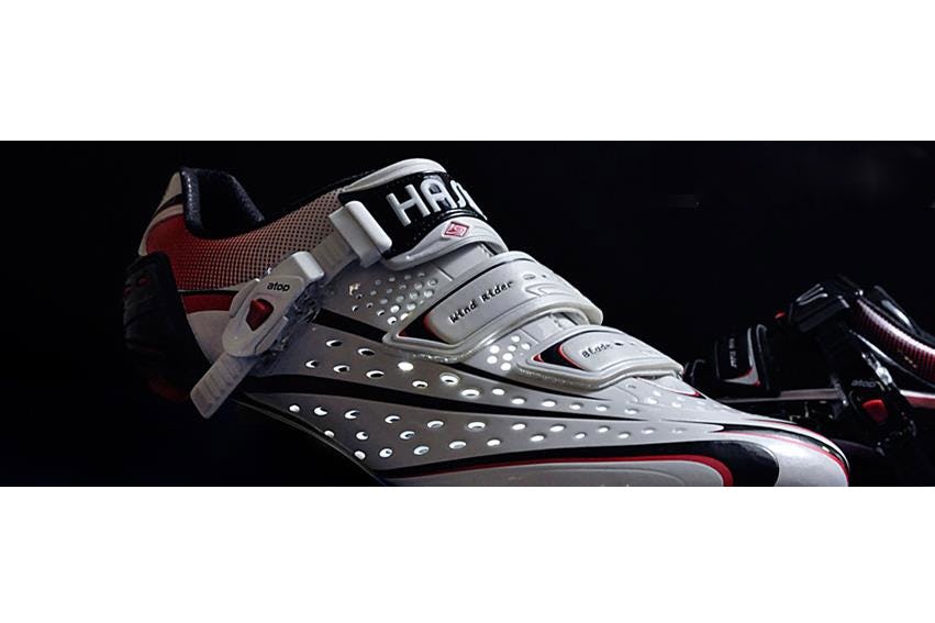 Hasus is een nieuw merk fietsschoenen in de Benelux.