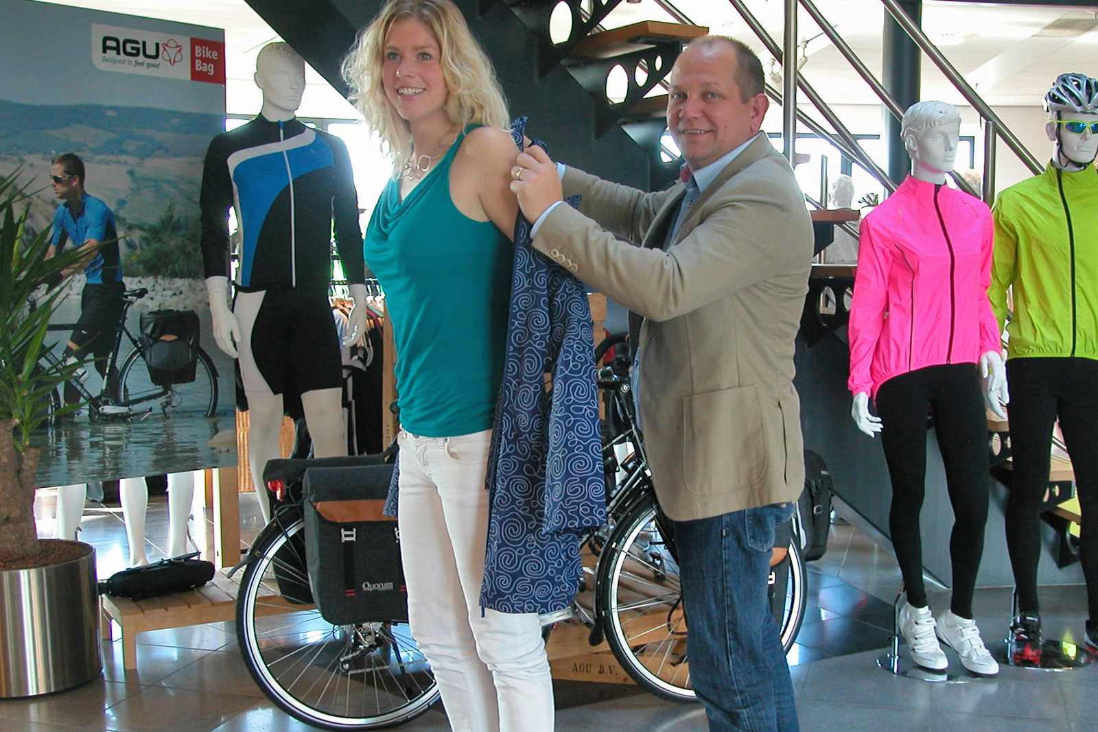 Directeur Patrick Ebbeling is blij met de nieuwe aanwinst bij AGU.