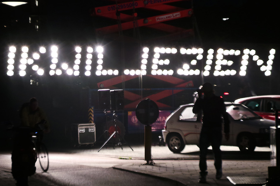 De campagne Ik Wil Je Zien richt zich vooral op jongeren van 13 tot 25 jaar. Deze groep fietst het meest onverlicht en het vaakst in het donker. Met dit filmpje spreekt de Fietsersbond deze doelgroep direct en opvallend aan.