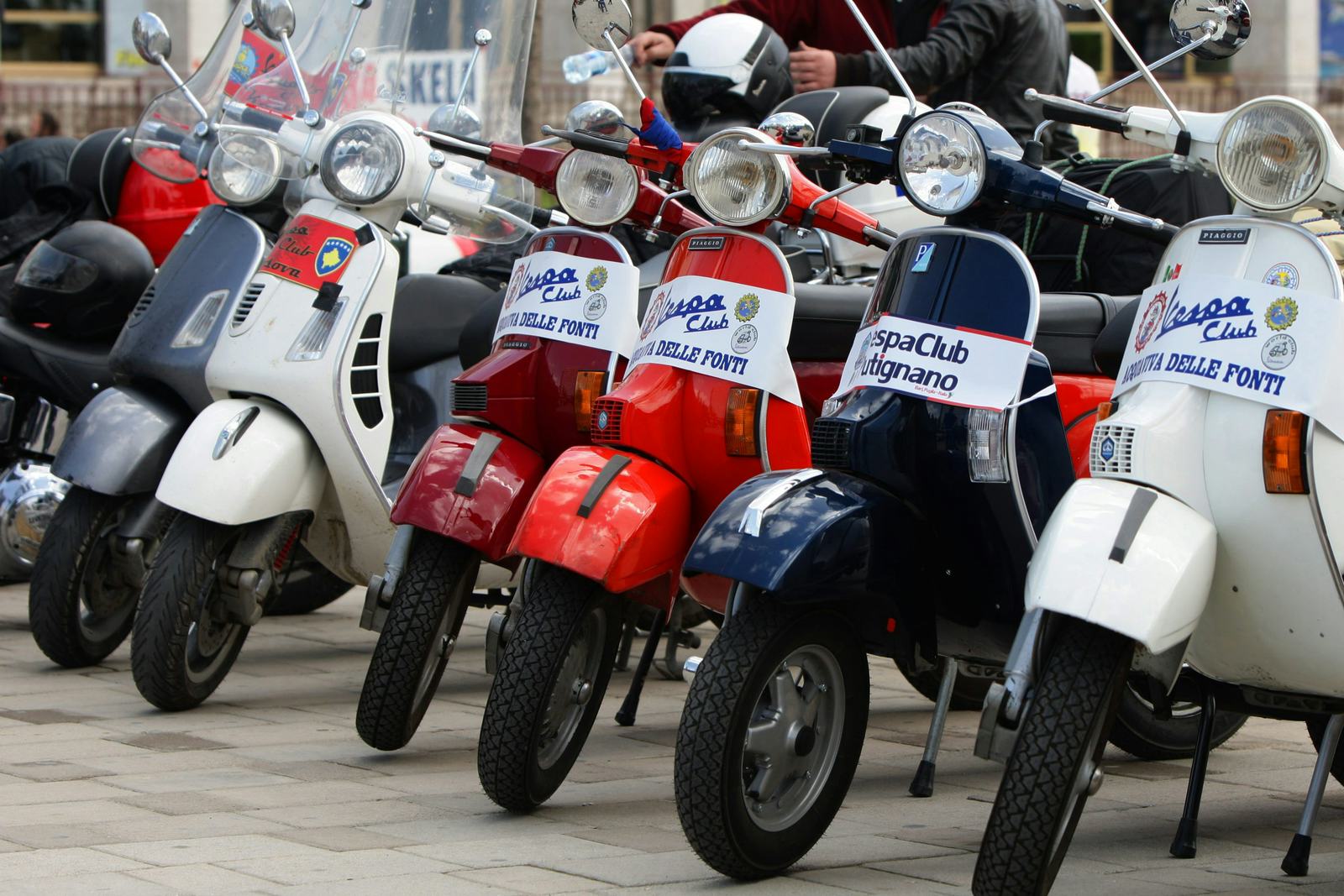 Gevonden brom- en snorfietsen waarvan de eigenaren niet meer te achterhalen zijn, moeten niet opnieuw op de weg op.