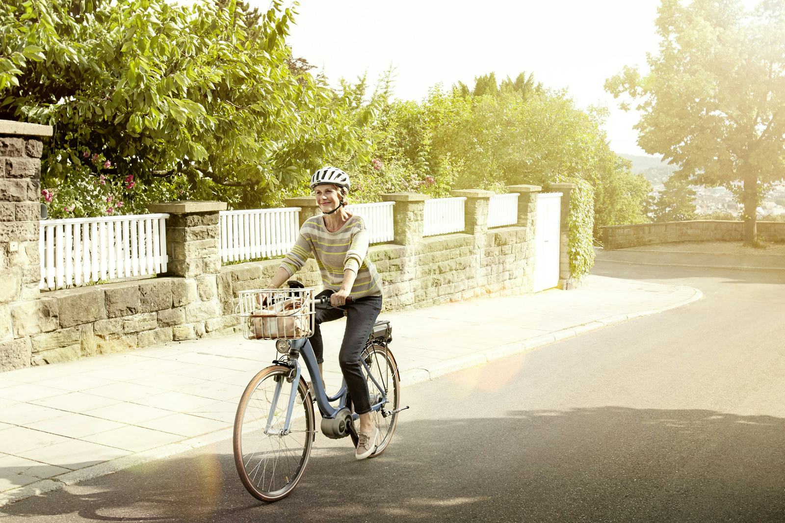 Een kwart van de respondenten (24%) overweegt de elektrische fiets voor dagelijks gebruik en 55 procent vindt het een goed alternatief voor het woon-werkverkeer.