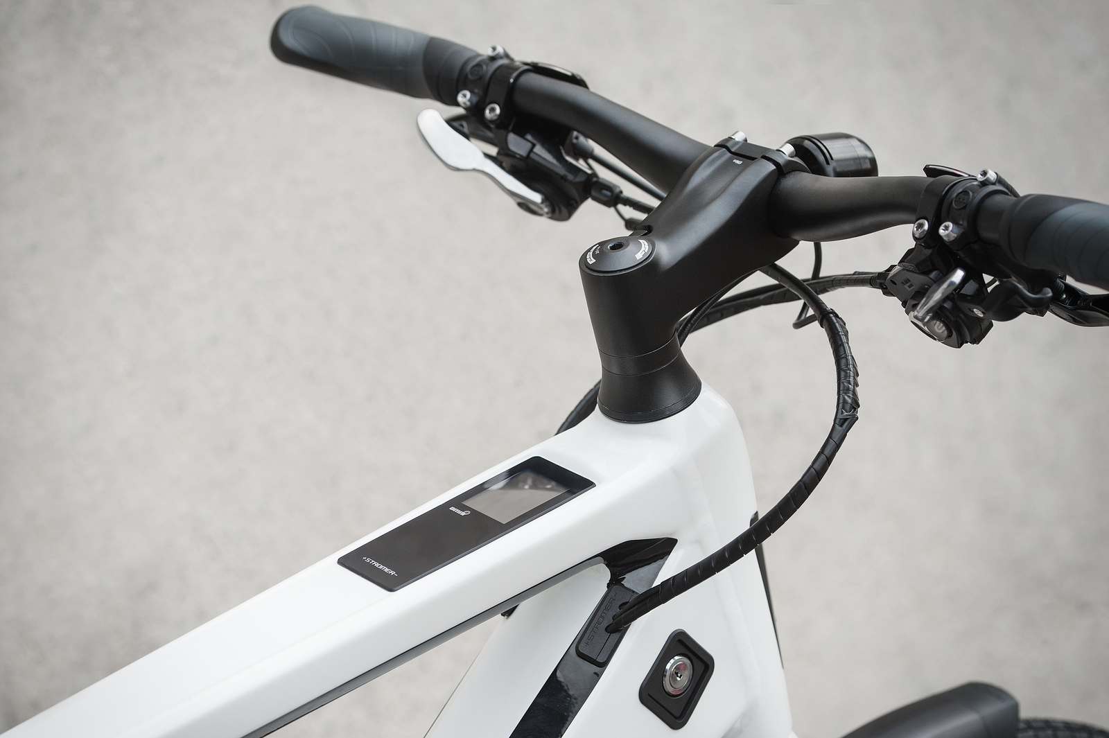 Op 21 maart 2014 zal de Stromer ST2 tijdens een speciale persbijeenkomst door QicQ in Nederland gelanceerd worden, tien dagen na de wereldprimeur in Zwitserland. 