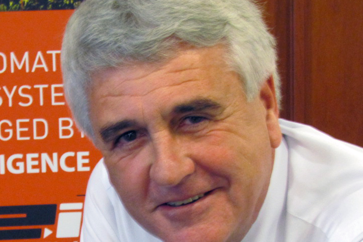 Accell topman Takens: ‘Modeljaar 2015 is te vroeg voor ION e-bike systeem met mid-motor.’  Foto Tweewieler