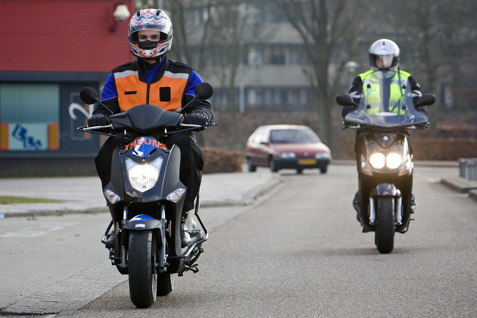 De bromfietsverkopen bleven in de maand augustus aardig stabiel. 