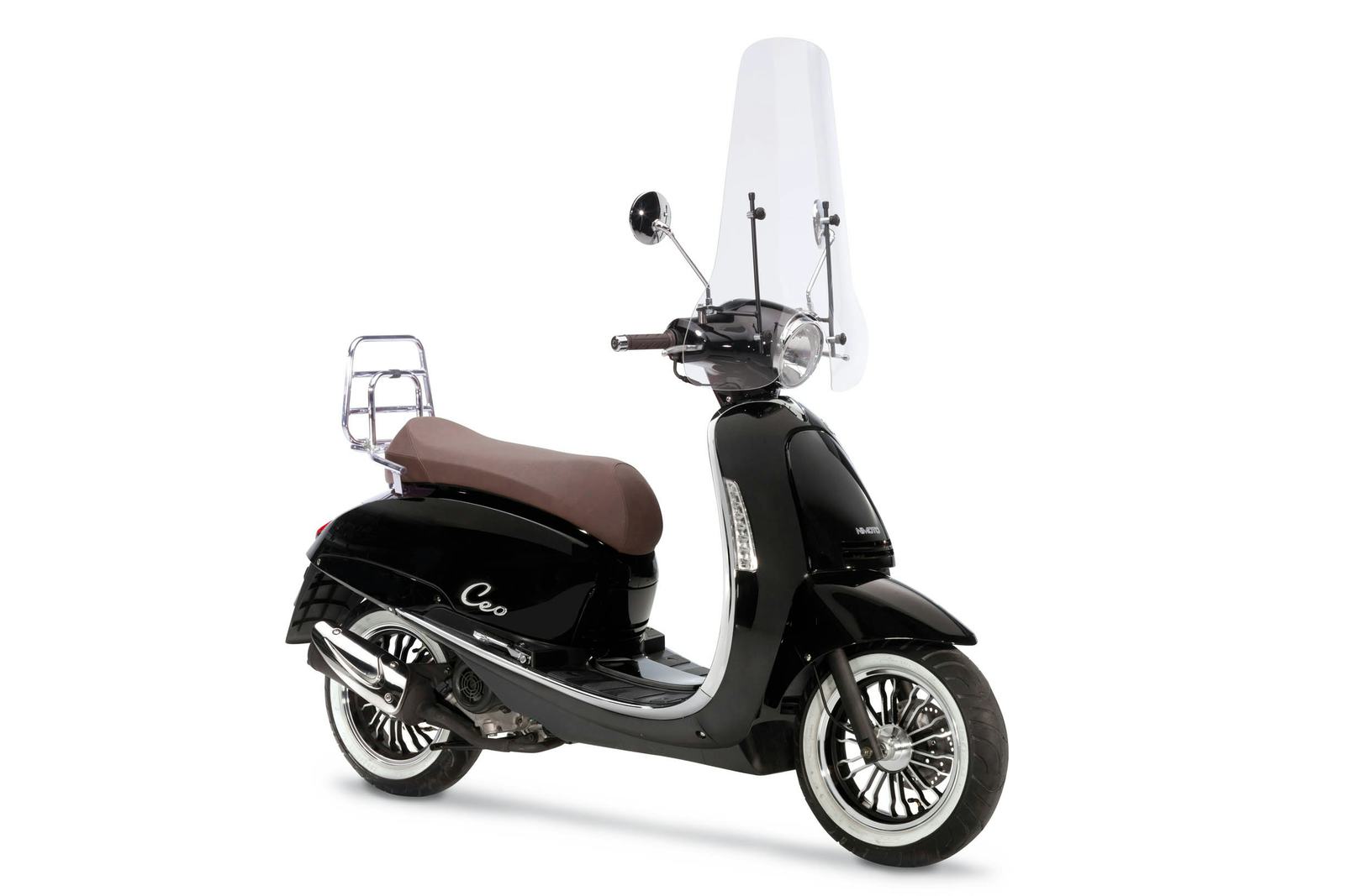 Twee van de meest gevraagde accessoires, met een waarde van € 219,-, zijn standaard en zonder meerprijs gemonteerd.