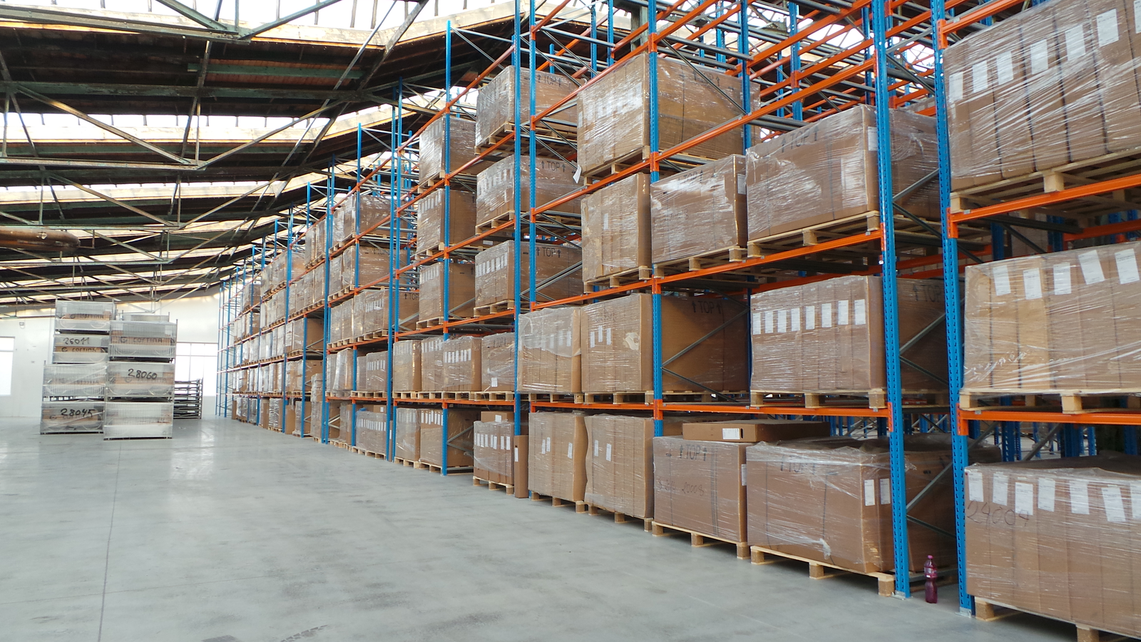 Om te kunnen blijven voldoen aan de vraag vanuit de markt, heeft Kruitbosch/Cortina een nieuw warehouse in Tsjechië in gebruik genomen.