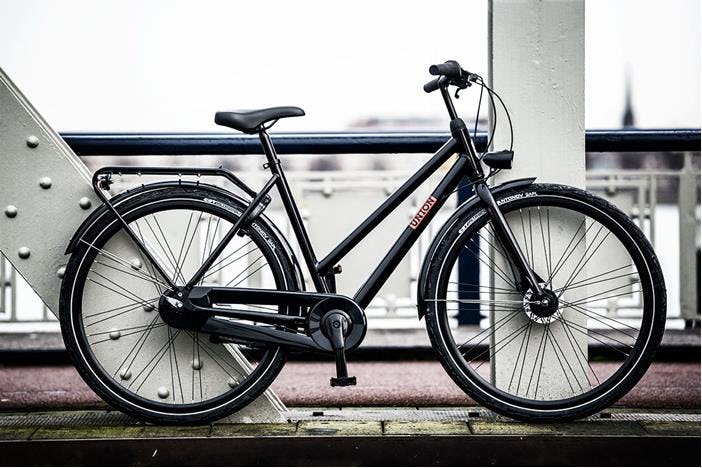 Kopers krijgen van Union niet een platte doos met daarin een fiets thuisbezorgd die ze zelf in elkaar moeten zetten. De order wordt afgeleverd bij een lokale fietsenmaker. Beeld Union