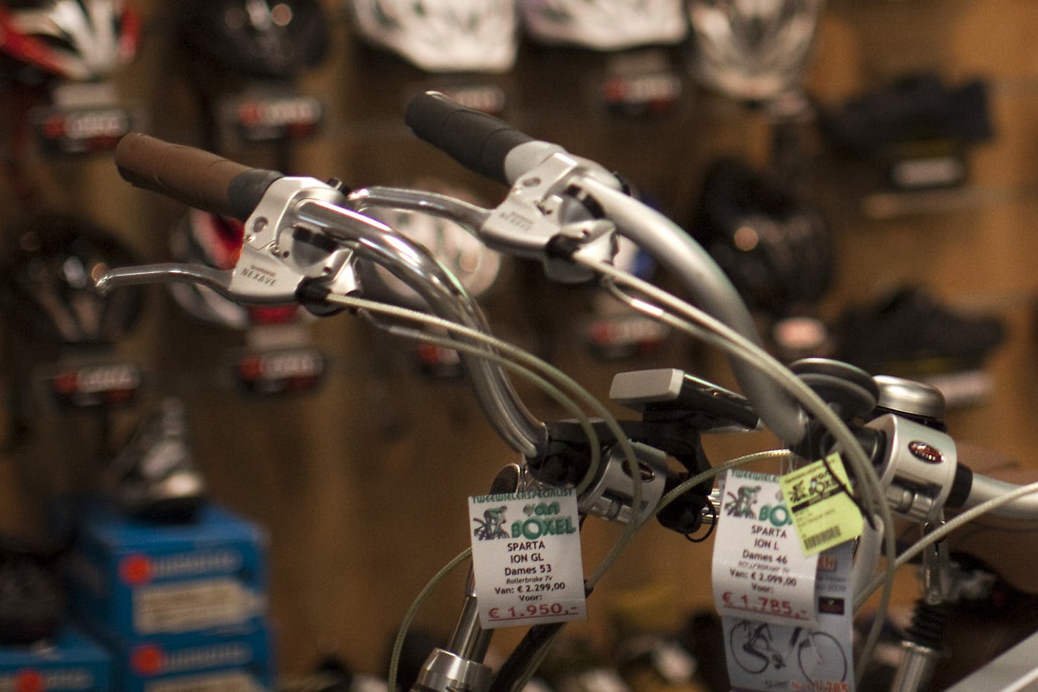 De prijzen van de backorders blijven ongewijzigd, zolang deze uitgeleverd worden voor 1 augustus 2015. Daarna geldt dat ook deze fietsen tegen de verhoogde prijzen zullen worden gefactureerd.
