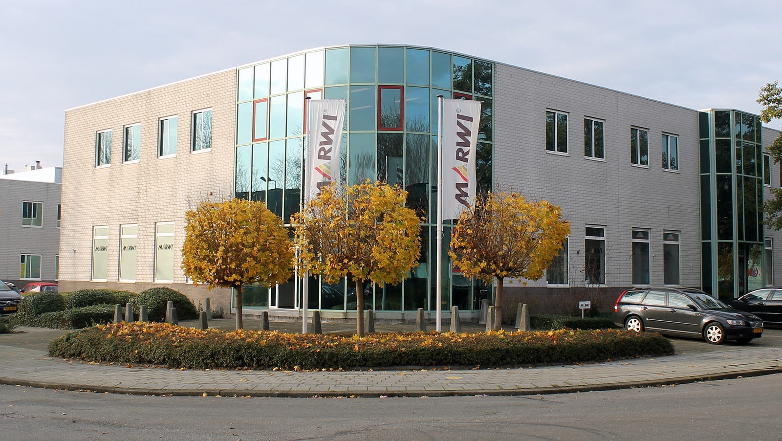 Vanaf 2010 is Marwi gevestigd in het huidige pand aan de Corkstraat in Rotterdam.