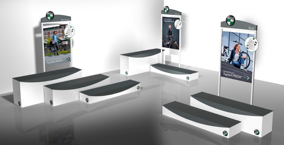 De dealers krijgen voor de shop-in-shop van Puch verschillende POS materialen aangeleverd: kubussen, beachflags, deurmatten, posters, stickers, lichtbakken en banners. Foto: Puch