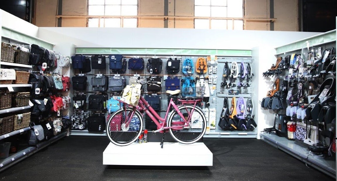 In de Retailbox op het Bike Event van Kruitbosch ontdekken bezoekers hoe zij hun klant kunnen leiden én verleiden. Foto Kruitbosch