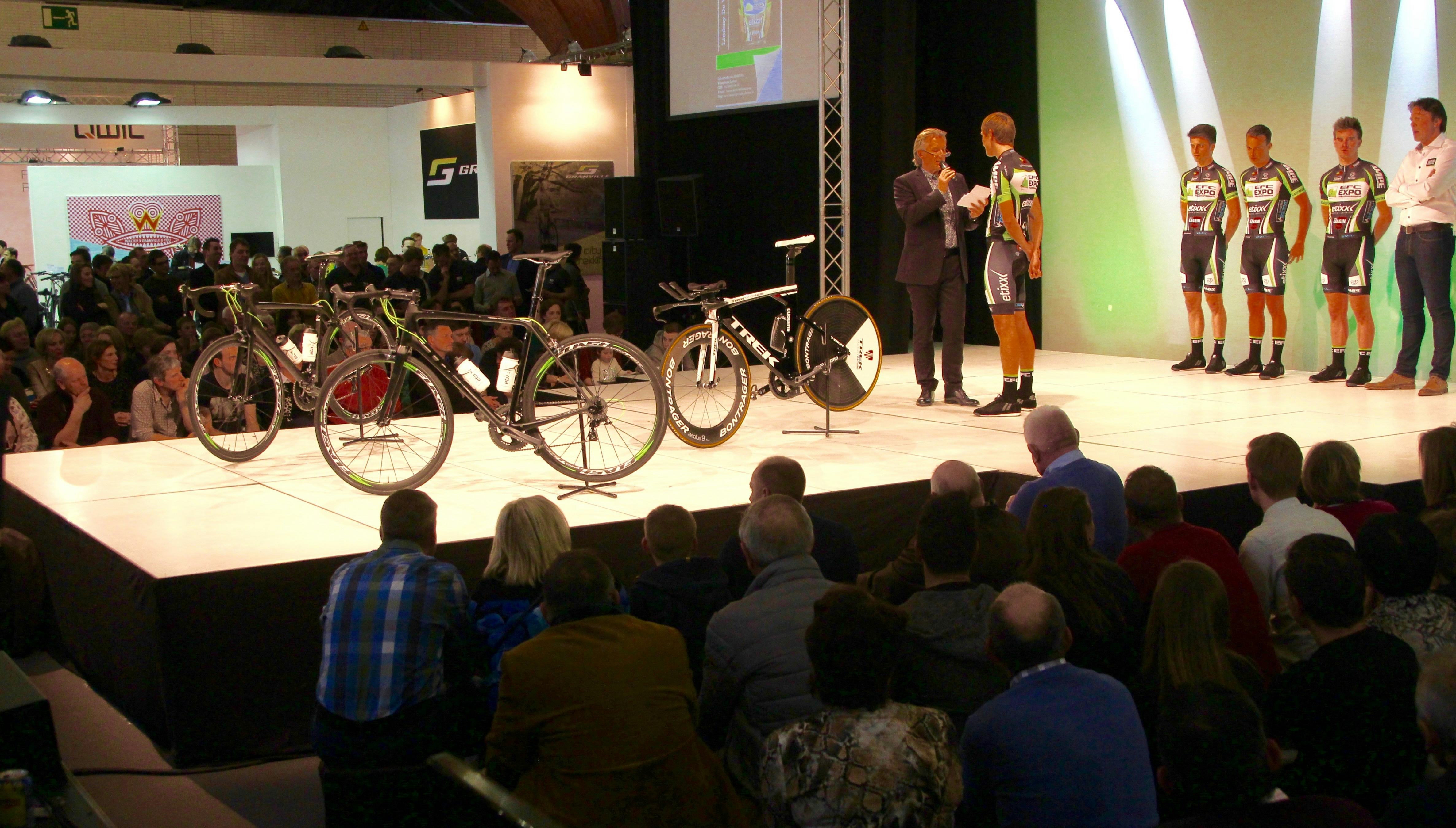 Belgische consumenten lopen veel meer warm voor ploegenpresentaties dan Nederlandse consumenten. - Foto Nieuwsfiets