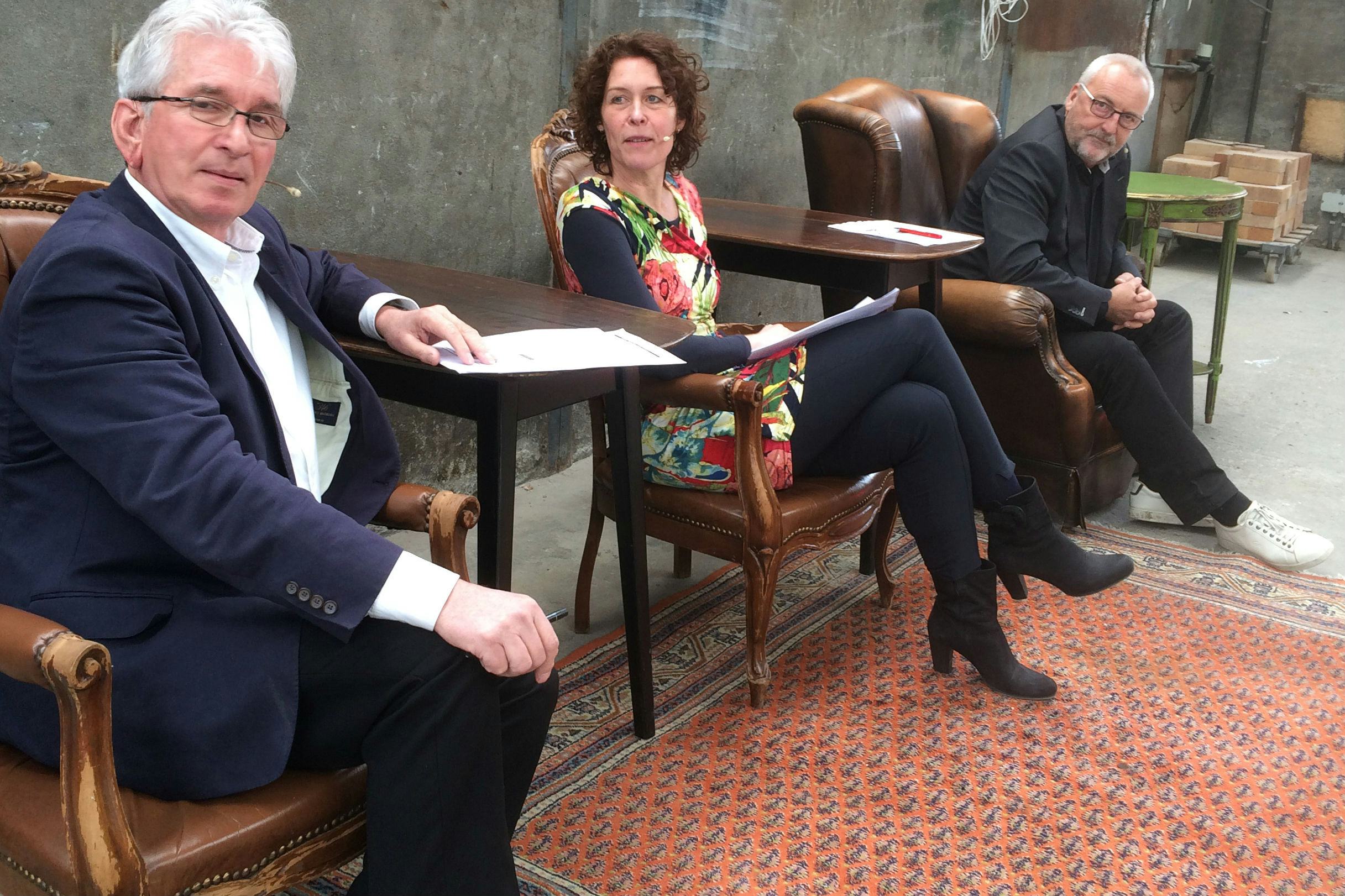 De jury aan het werk bij de pitch van de Fiets Innovatie Awards. Foto RAI Vereniging