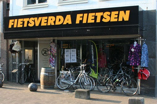 Karina Zijnge van Fietsverda Groningen start met een ludieke tegenactie, waarvoor zij samenwerking van collega ondernemers zoekt. Foto Fietsverda Groningen