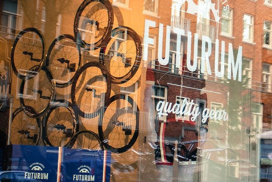 Een goede klantervaring is een must. Dit artikel leidt u in vier stappen naar de basis van een onderscheidende customer experience. Foto Futurum