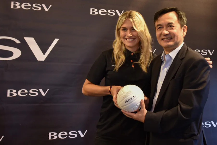 Andy Su, CEO van Darfon, was speciaal voor deze gelegenheid overgekomen uit Taiwan. Foto NieuwsFiets