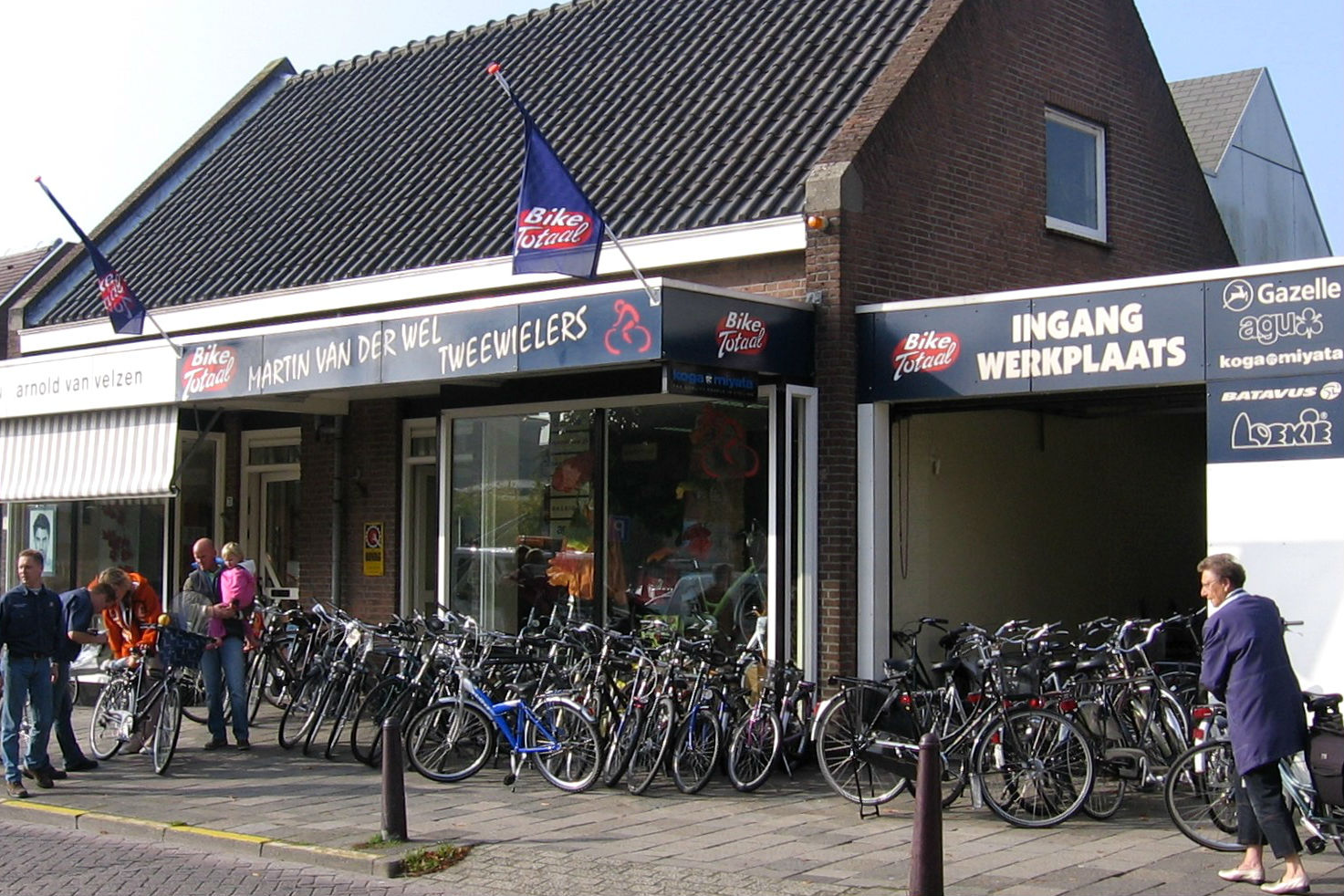 Bike Totaal-ondernemer Martin van der Wel heeft actief aangekaart dat het BTW-tarief op arbeidsloon voor werkzaamheden die samenhangen met een nieuwe fiets naar 6% moet. Foto Dynamo Retail Group