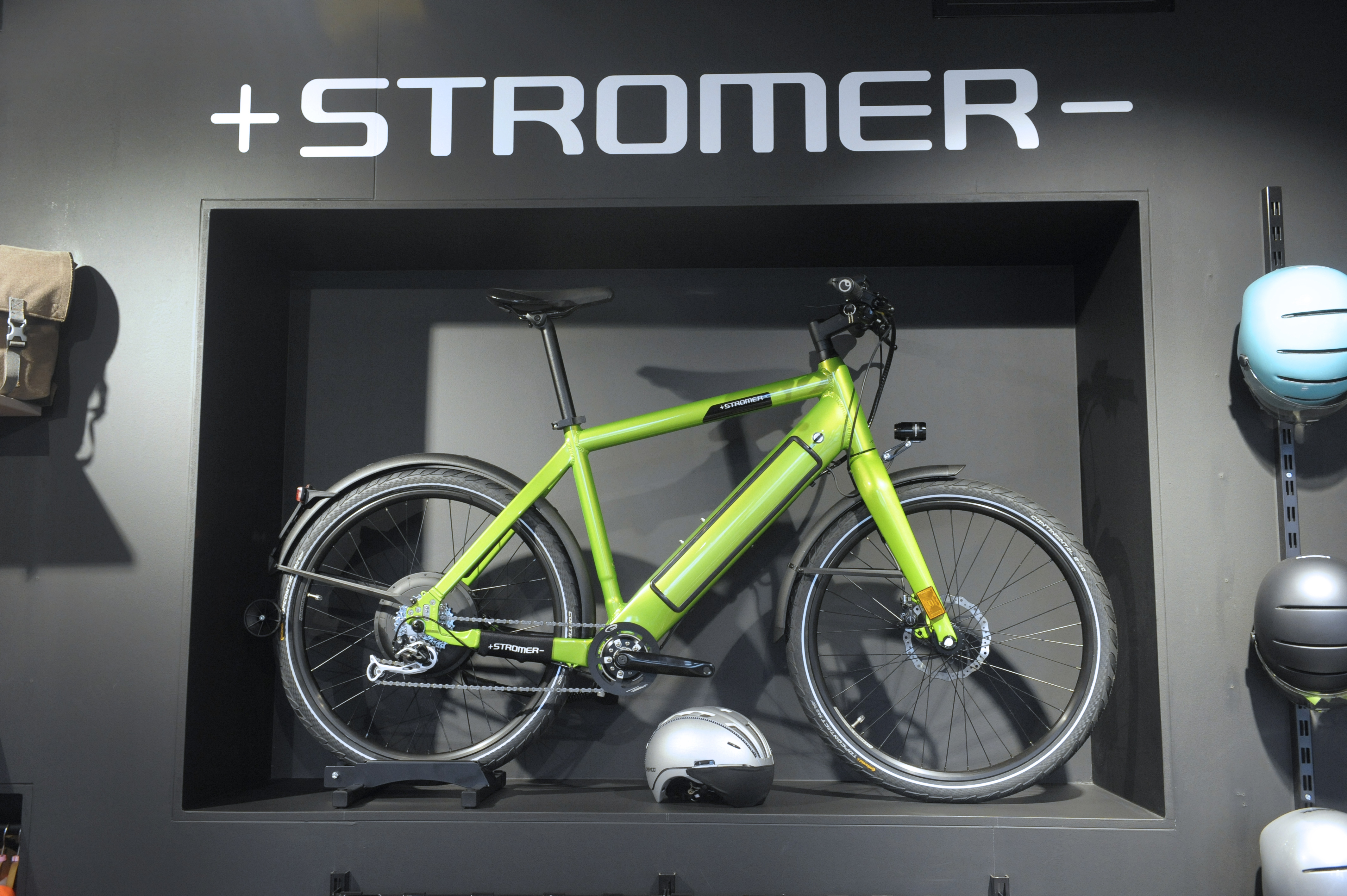 Stromer, het Zwitserse merk hoogwaardige speed pedelecs, gaat samenwerken met PayPlan voor consumentenfinanciering van elektrische fietsen. Foto bij QicQ Amsterdam. Foto Fotopersburo Dijkstra