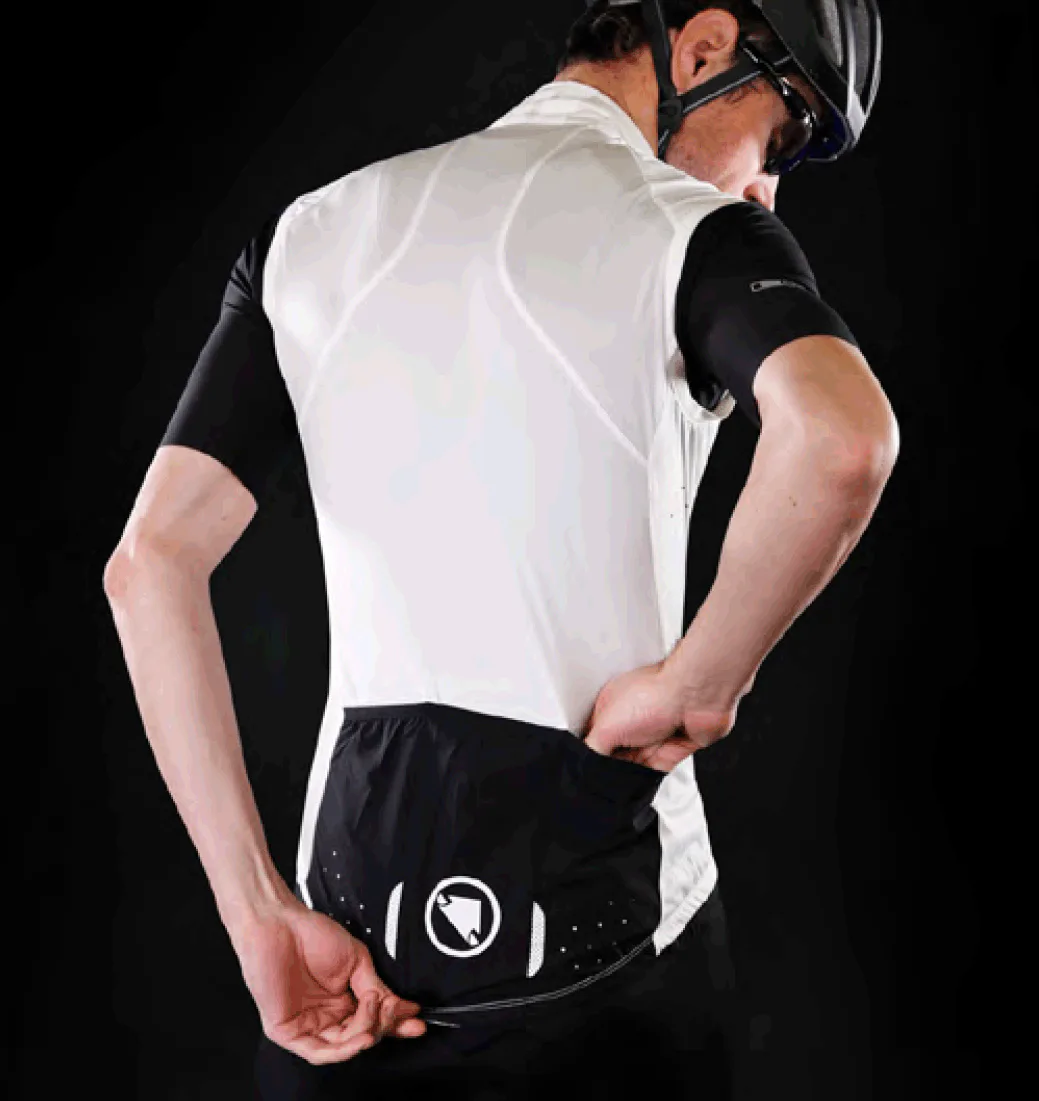 Vijf sterren reviews en ‘beste van de test’ resultaten van fietsmagazines, inspireerden Endura om de beste koersbroek nog beter te maken (Foto: Endura).