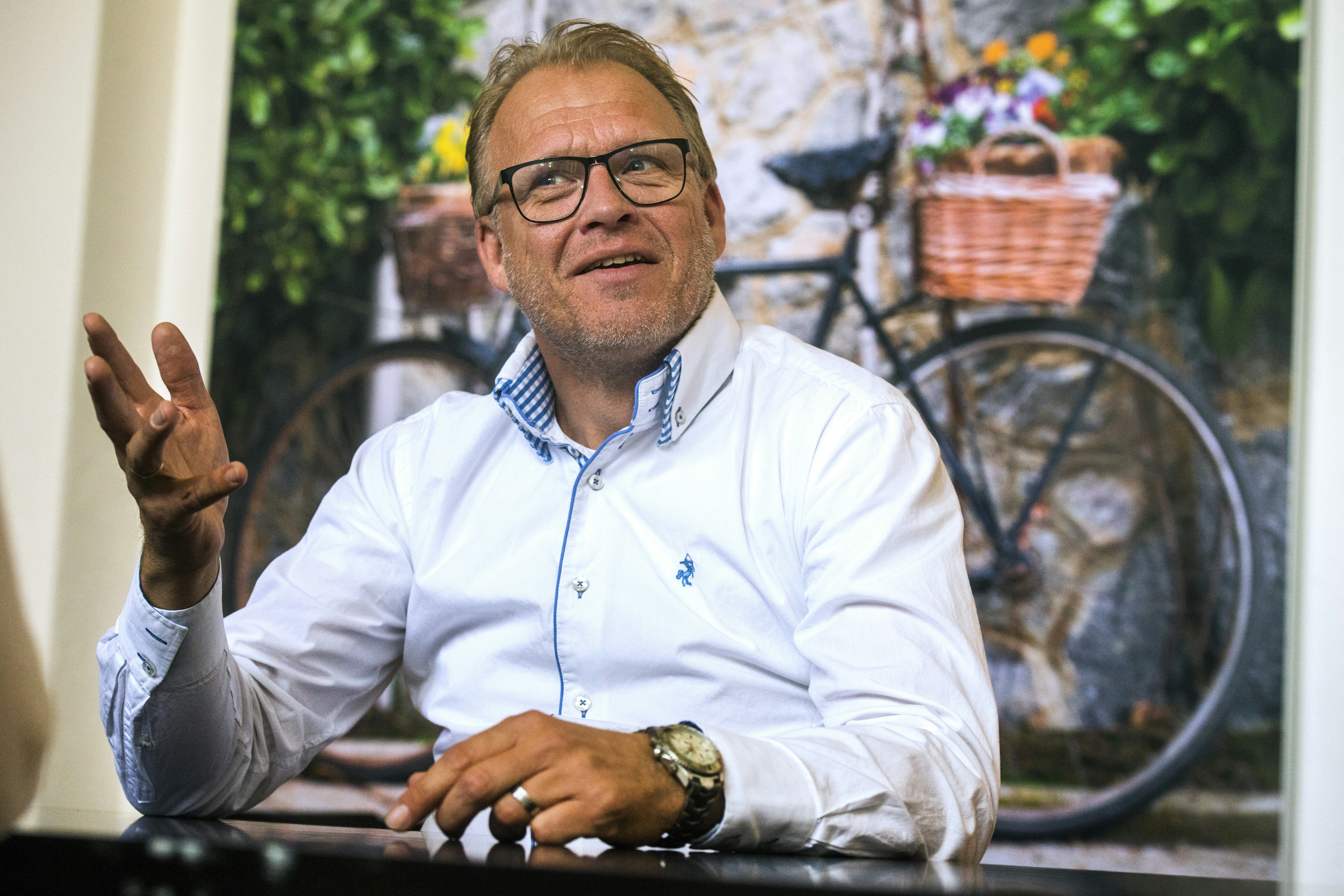 Douwe Boeijenga: “De nieuwe dealerportal van ENRA is zo ingericht dat het voor dealers nóg makkelijker wordt om een verzekering af te sluiten of een schade te melden."