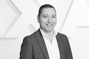 Ralph Prins is een bekend gezicht in de tweewielerbranche. Foto AXA