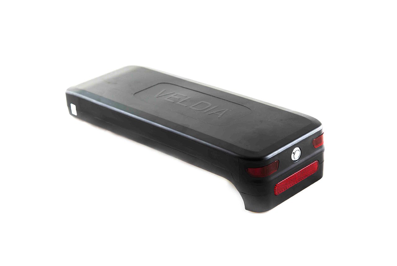 De nieuwe accu heeft, zo claimt Veldia, een betere temperatuurbeheersing. Hierdoor wordt de levensduur verlengd en neemt de brandveiligheid toe.