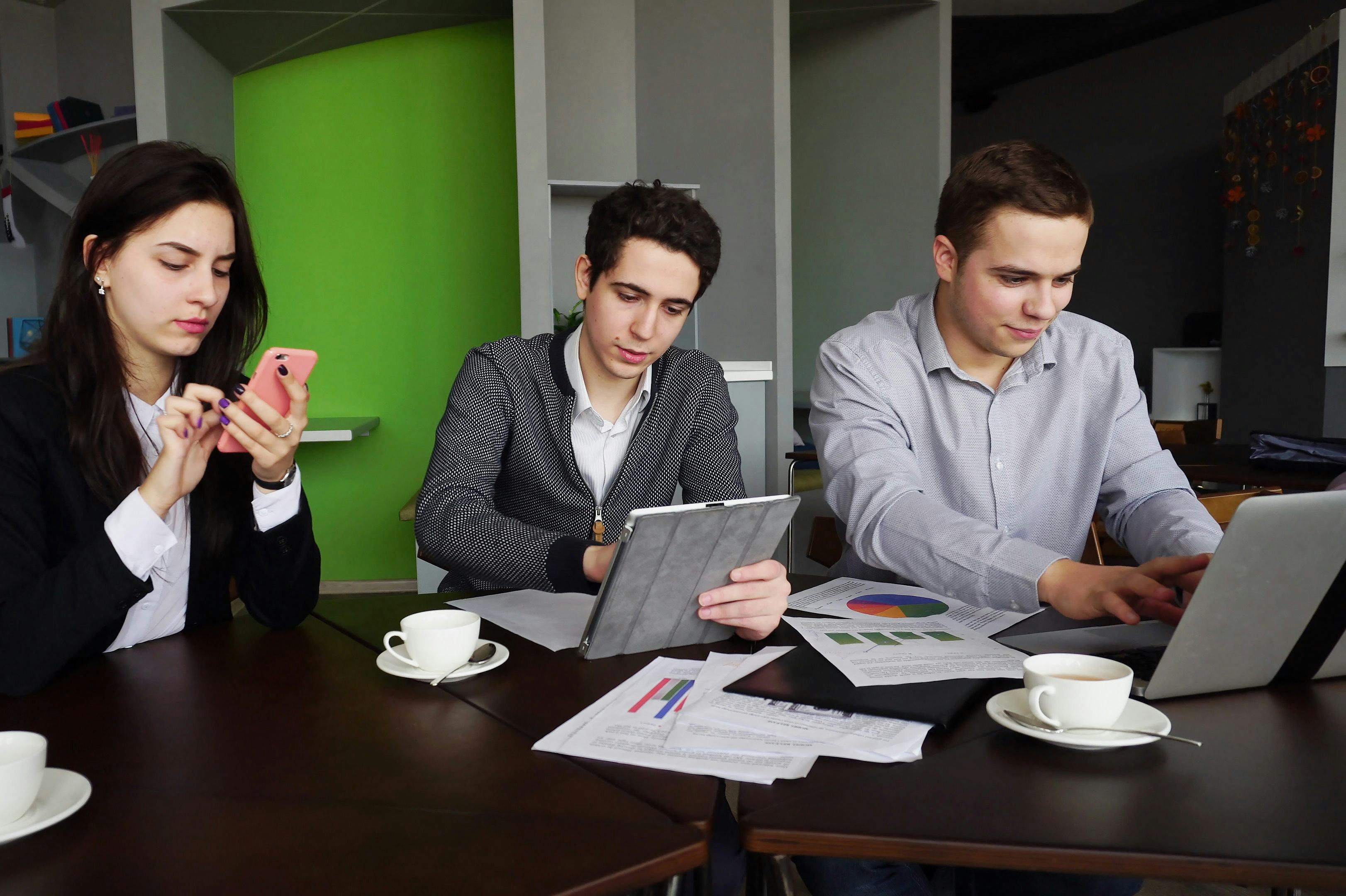 Ondernemers moeten op 25 mei 2018 klaar zijn voor de Algemene Verordening Gegevensbescherming (AVG). Niet voldoen aan deze nieuwe privacywetgeving kan een boete opleveren. Foto Shutterstock