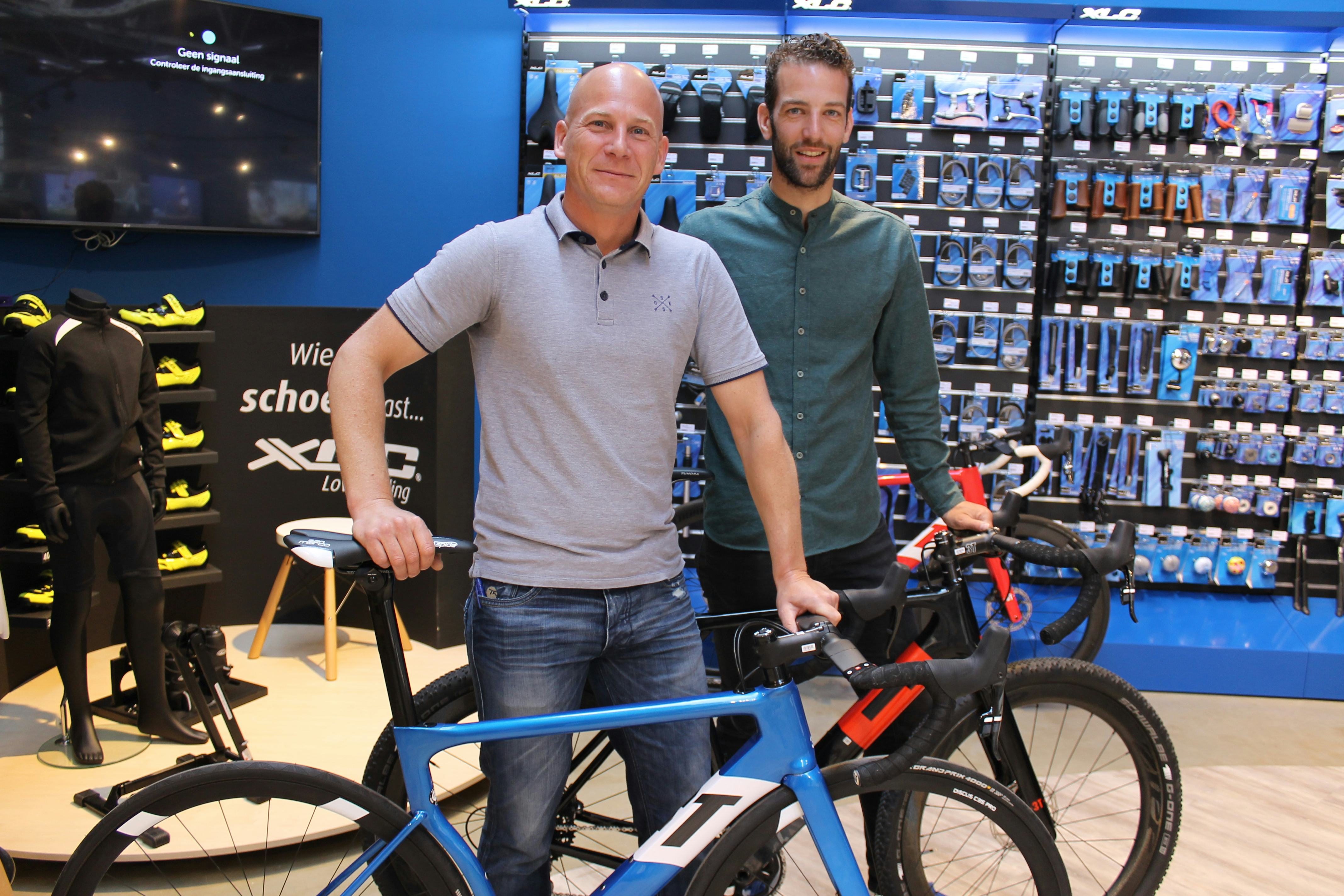 Mark Sanders en Anton Nijhuis van Juncker Bike Parts. Foto Tweewieler