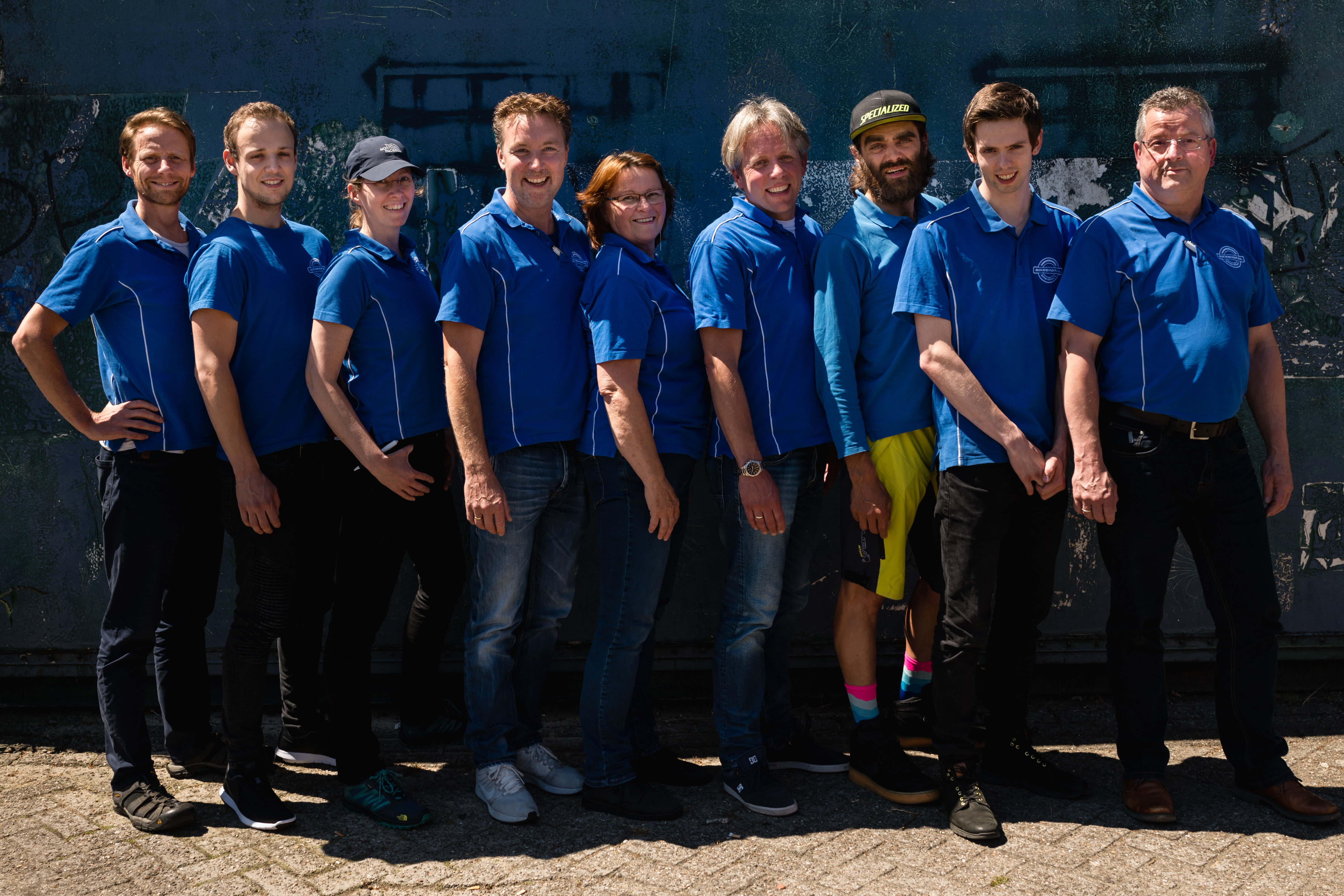 Het team van Bikeshop Amersfoort, met helemaal links Eugen Uppelschoten. "De OOMT GastvrijheidsCheck zet iedereen op scherp. Belangrijk, want goed kan altijd beter", vindt hij.