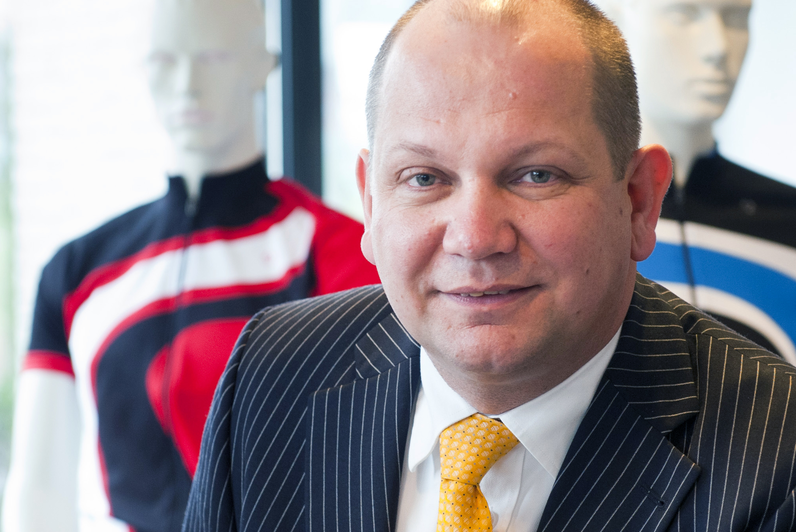 Na drie jaar in de retail gaat Patrick Ebbeling bij fabrikant Basil aan de slag. Foto Tweewieler