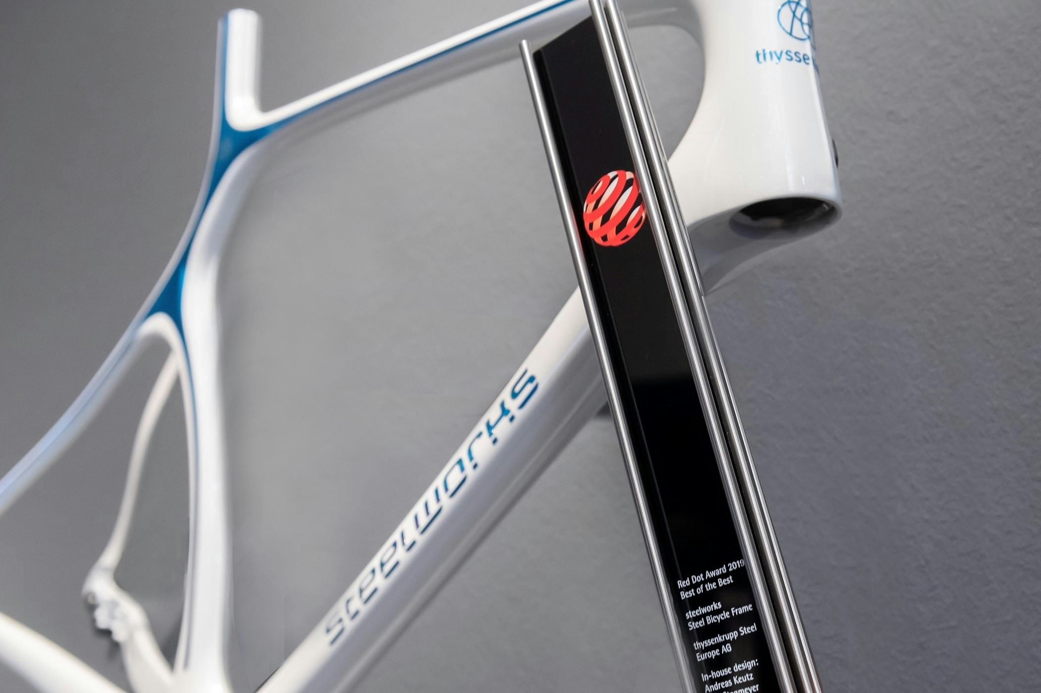 thyssenkrupp ontwikkelde een fietsframe van zogeheten dual-phase staal.