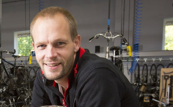 Roel Peerenboom was finalist in de verkiezing Tweewielerwinkel van het Jaar 2014.