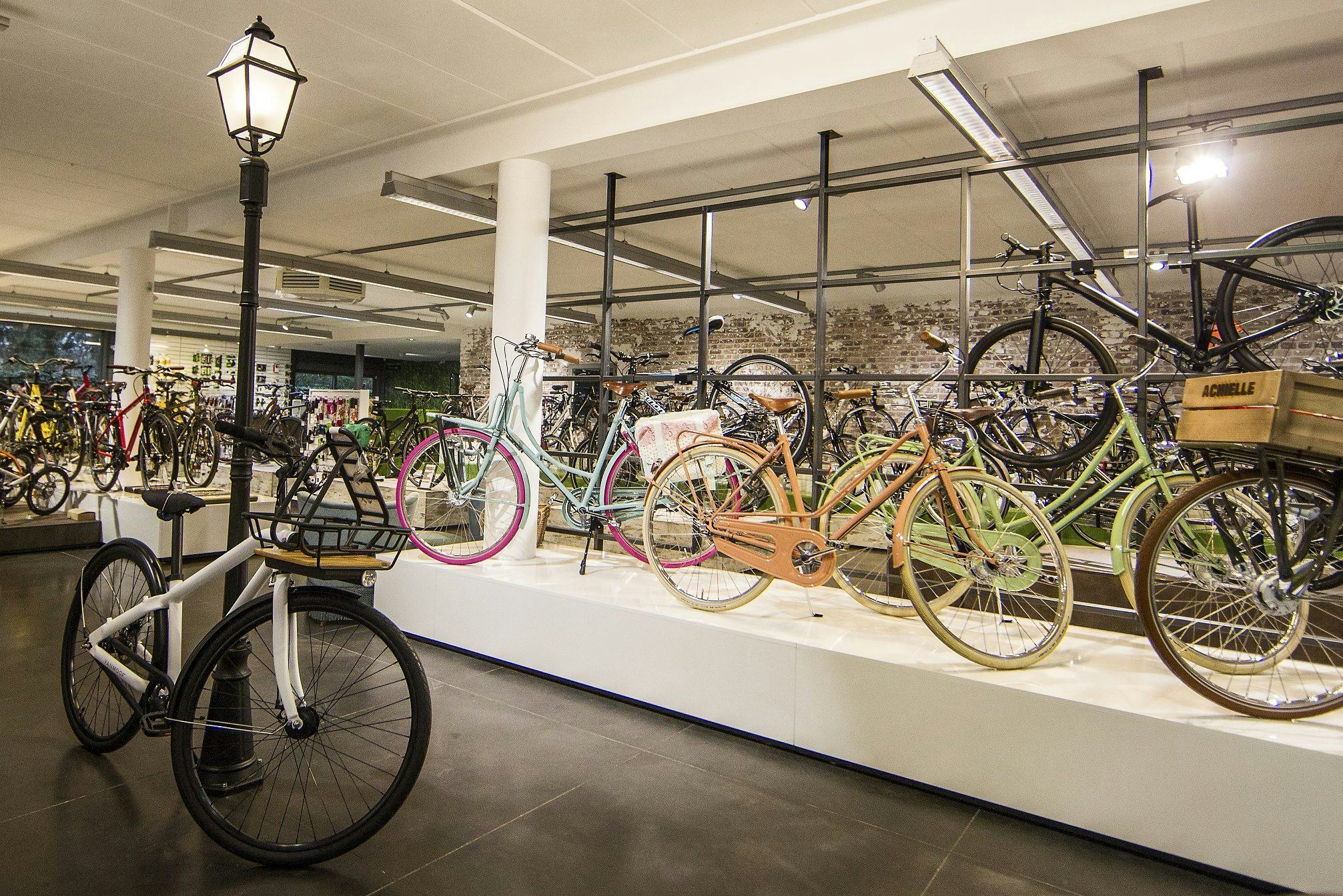 De coronacrisis heeft zijn weerslag op het bezoek van consumenten aan de winkel. Hoe ga je hiermee om? Nu maar zeker ook in de - nabije - toekomst.