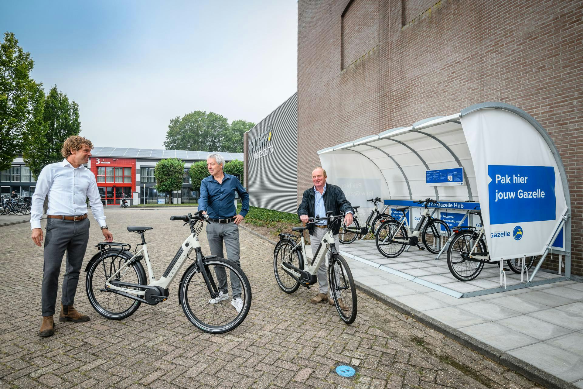 Gazelle plaatst eerste e-bike hub met deelfietsen