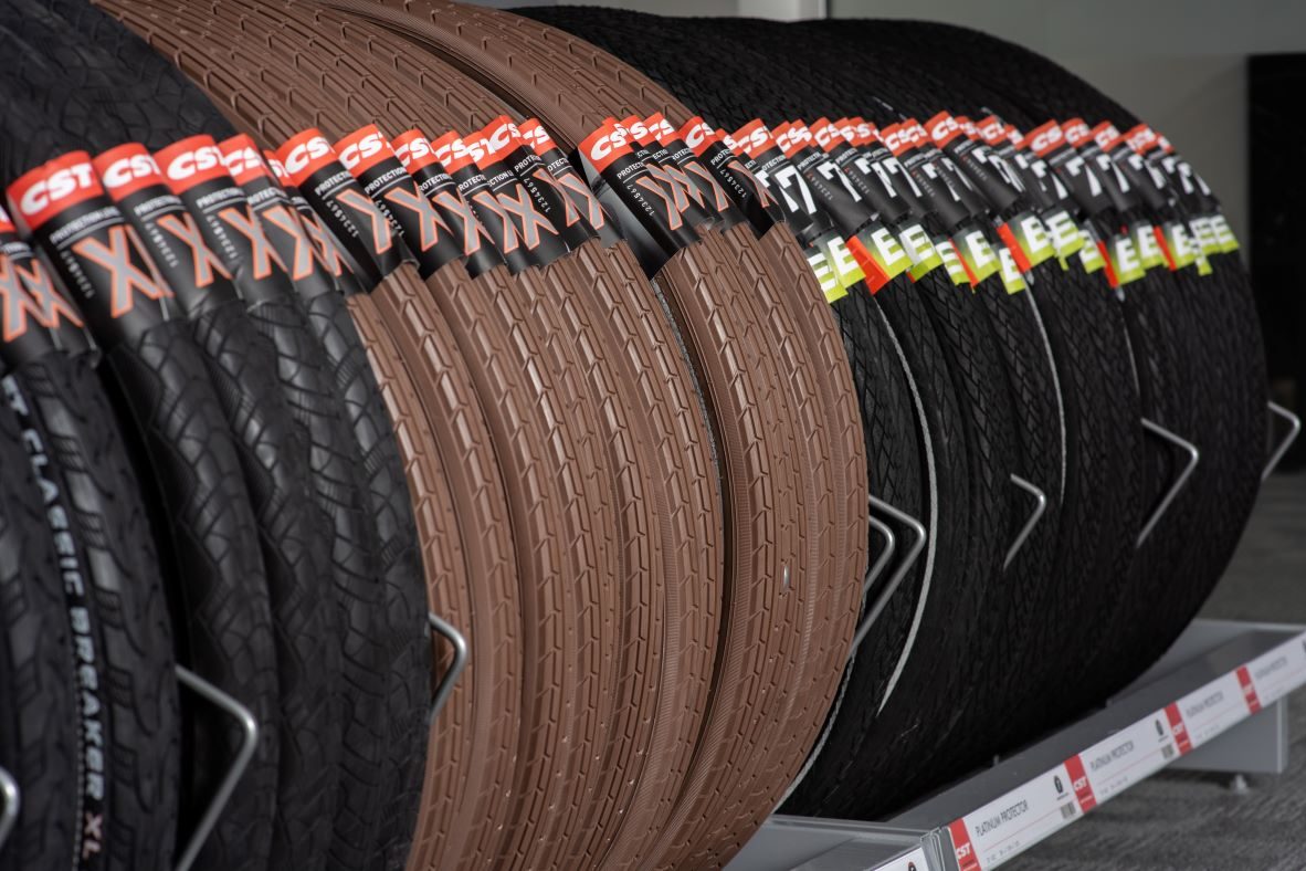 Een solide fabrikant met volledig assortiment en goede begeleiding.