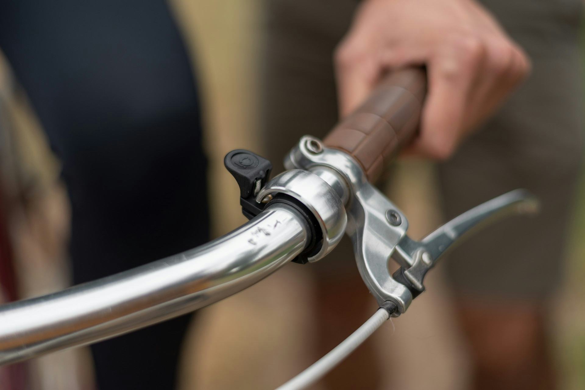 'Oi!' - de klassieke fietsbel van Knog is vernieuwd