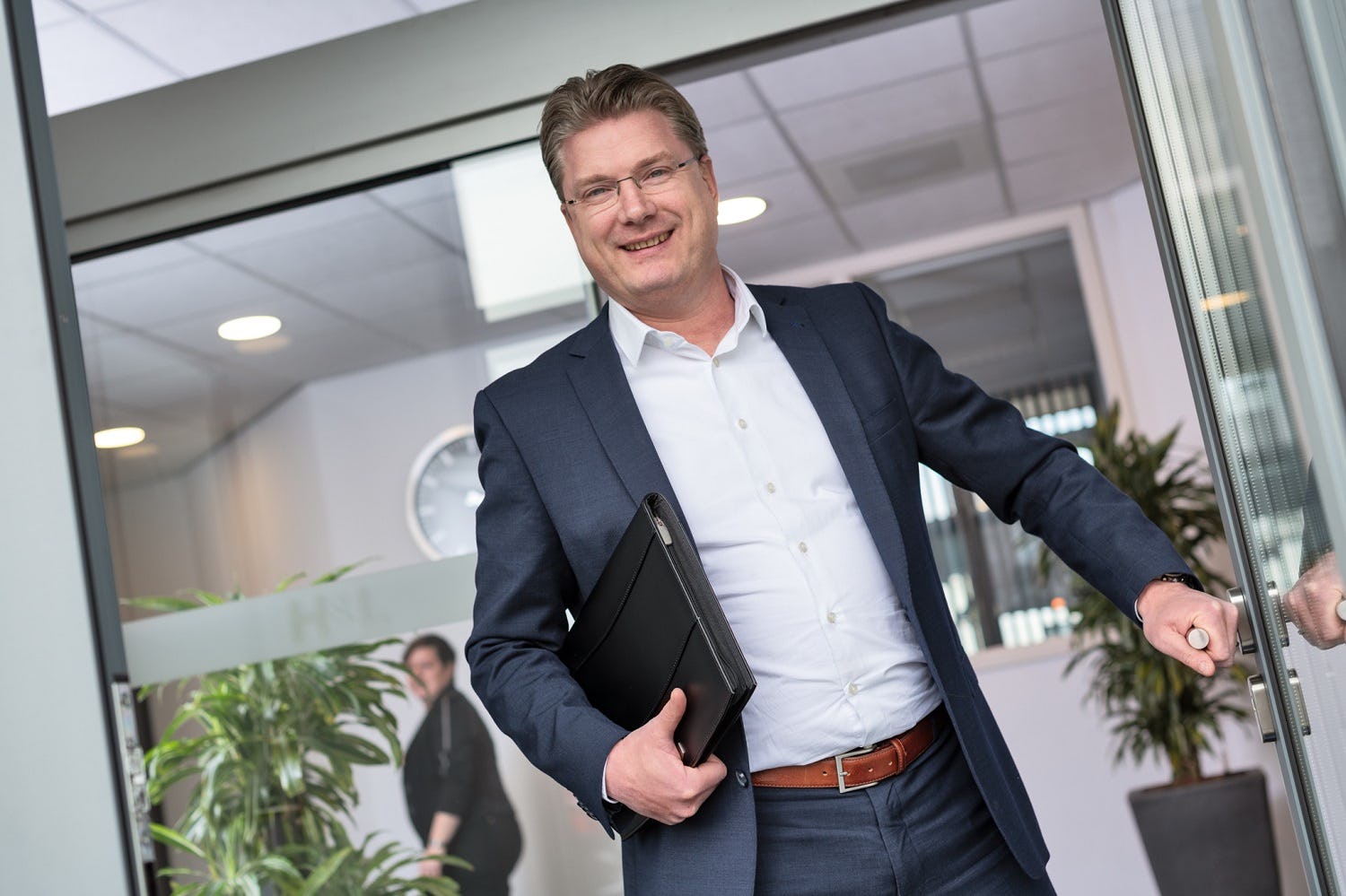 Accountant Richard Guit van H&L Accountants & Belastingadviseurs: “De omzetgroei van onderdelen en accessoires bleef in 2020 achter bij die van de nieuw verkochte fietsen. Waarschijnlijk is de aandacht en de tijd die werd besteed aan de (bij)verkoop van onderdelen en accessoires afgenomen.”