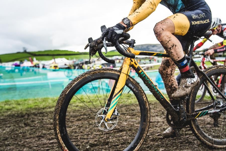 In het gamma van Bombtrack zitten gravel-, adventure-, mountain-, cyclocross- en urban bikes.