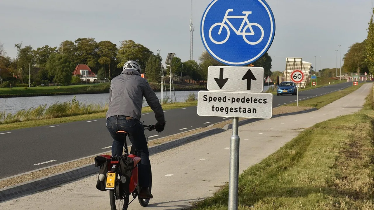 De goede kwaliteit van de fietsinfrastructuur wordt vaak gezien als een belangrijke reden voor de groeiende fietsverkoop, waaronder speed pedelecs. (foto Bike Europe)