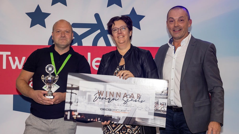 Winkelverkiezing: Cooiman Fietsen wint designschets Decoproject