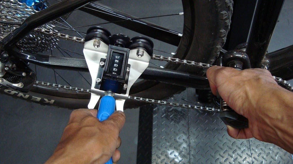 Heerlijk analoog kettingschakels tellen met de chain link counter van Cyclus.